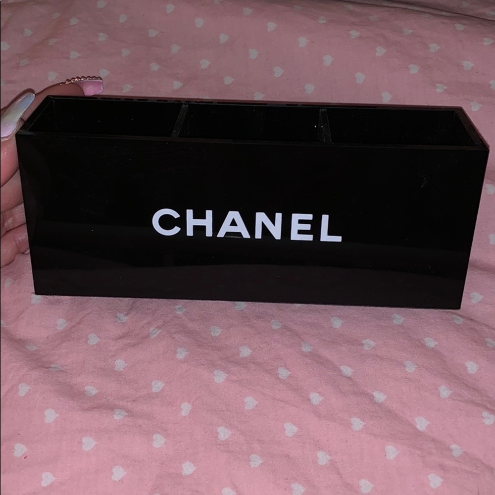 CHANEL cosmetic organizer